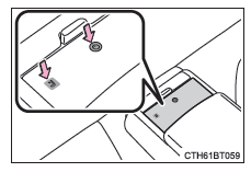 Modification des réglages du panneau de commande arrière (sur modèles équipés)